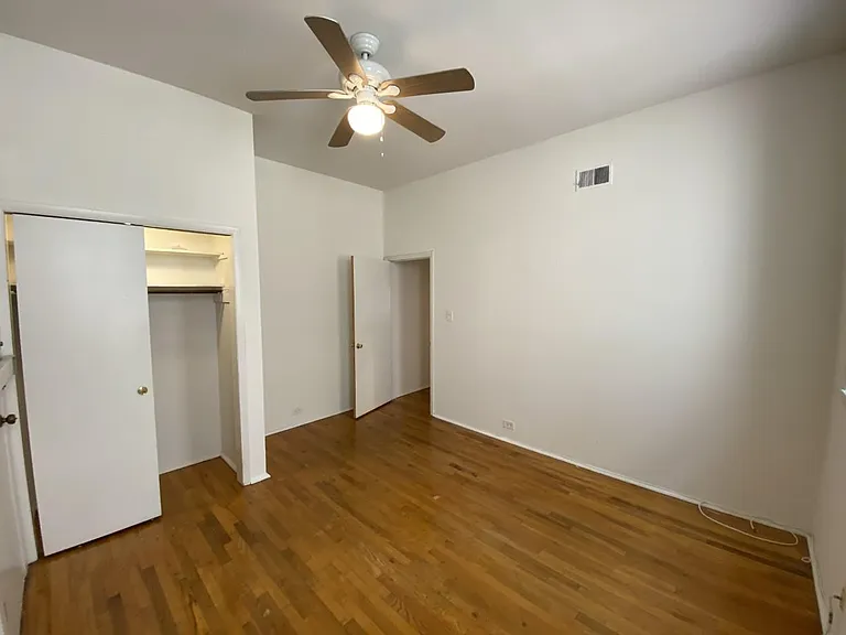 2211 N Bissell St — Photo 13