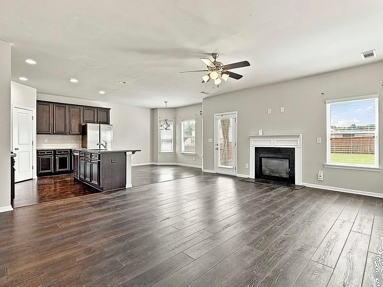 636 Amrose Way — Photo 9