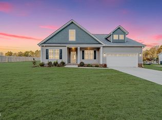 1207 Peach Farm Rd, Lillington, NC 27546