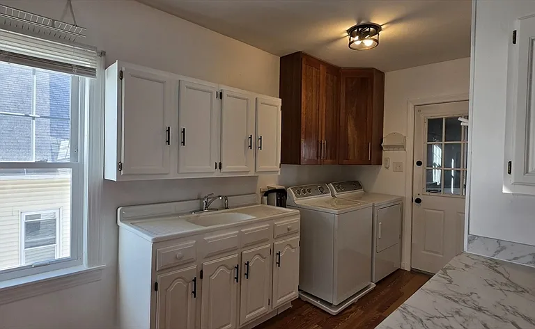 41 Orient St #2 — Photo 5