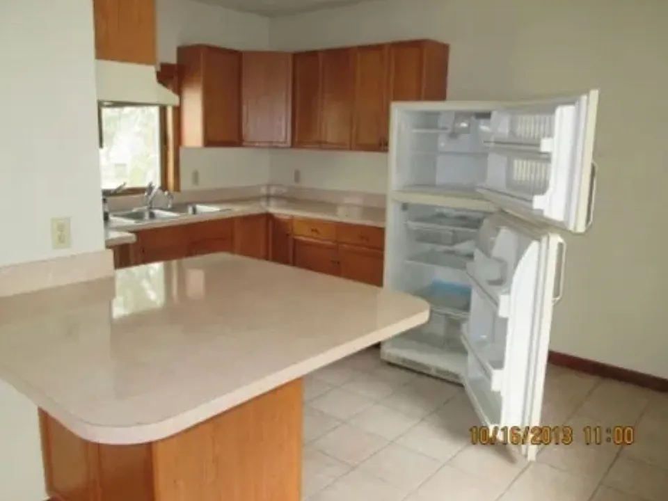 110 Bullman St #2
