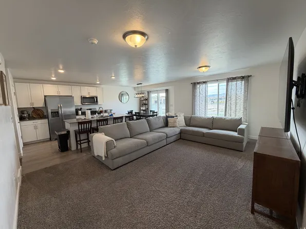 5117 W Vibrato St S, Herriman, UT 84096