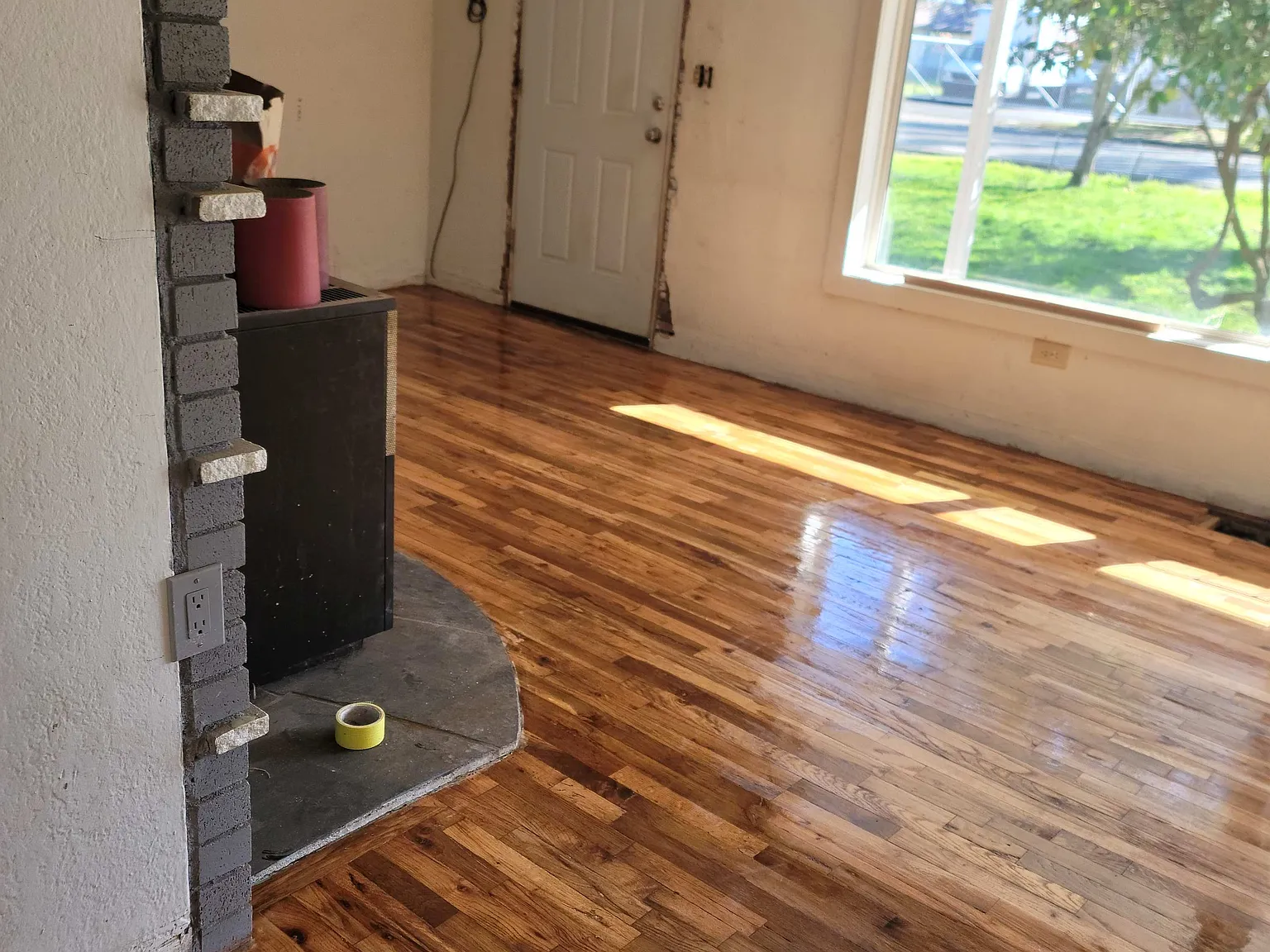 5 bed, 2181 sqft, $2,500 — Photo 2