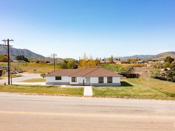 22300 Elm Ct, Tehachapi, CA 93561