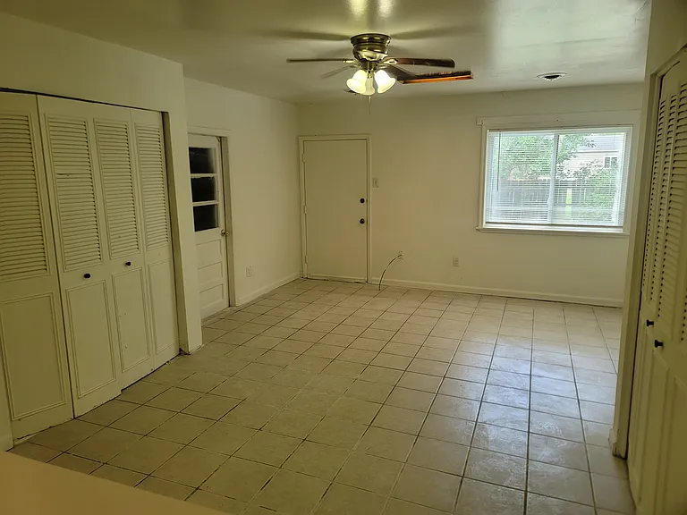 1413 Plaza Pl — Photo 11