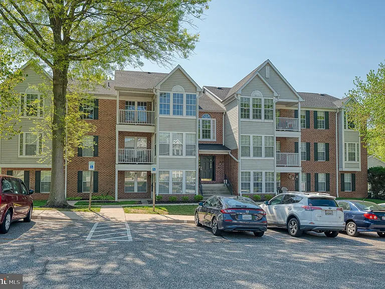 3100 Cardinal Way #J — Photo 30