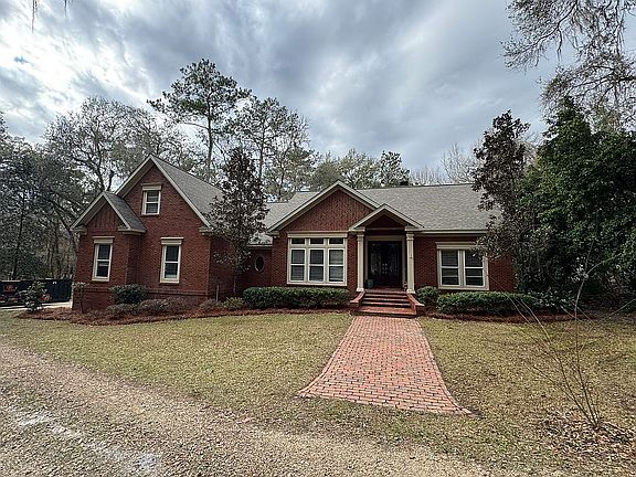 3rd image of 10881 Luna Point Rd