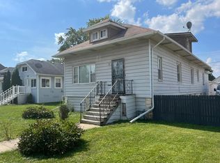 118 S 21st Ave, Maywood, IL