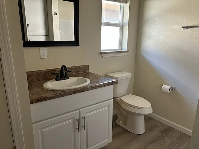 Studio, 350 sqft, $1,500 — Photo 4
