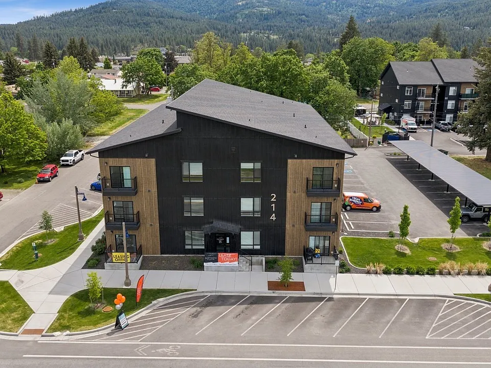 Building Photo 2