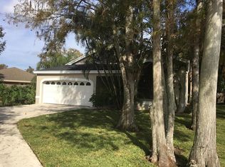 1627 Firethorn Dr, Wellington, FL 33414
