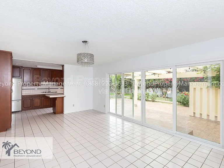 6536 Avenida Manana — Photo 5