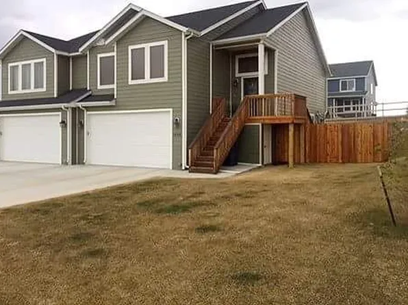 5808 Anna Ave, Williston, ND 58801