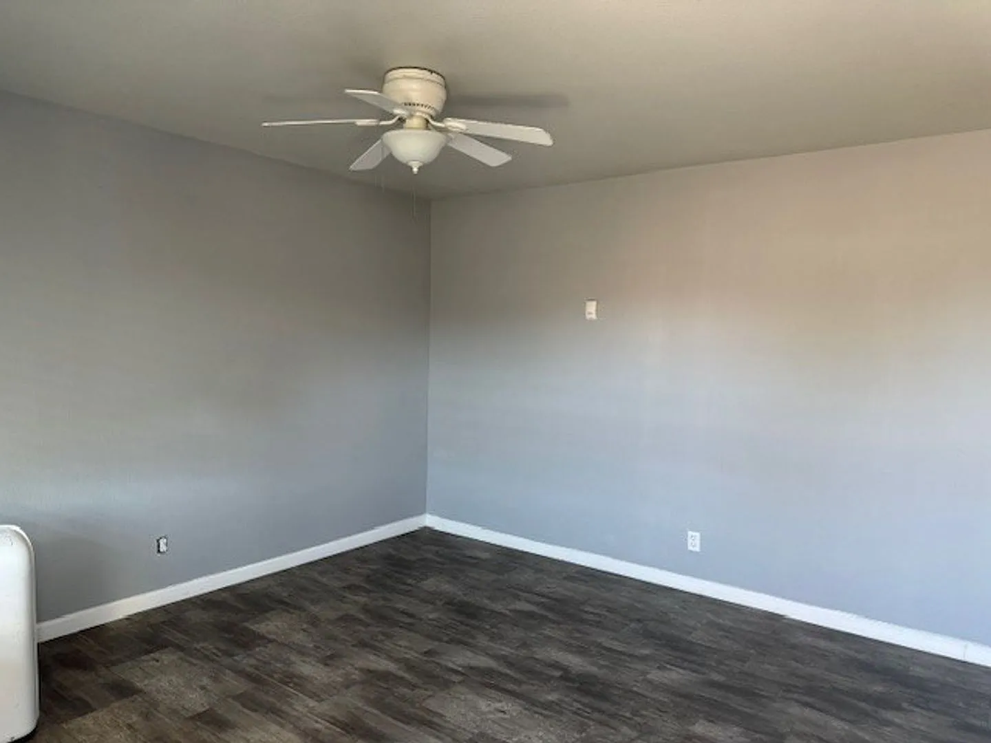 b One Bedroom Ground Floor Apartment Close to Renown & VA Hospital — Photo 2