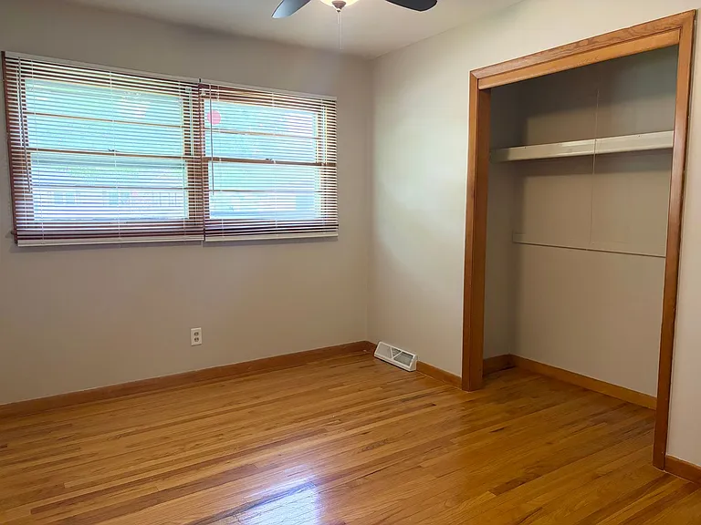 801 Sheridan Rd — Photo 10