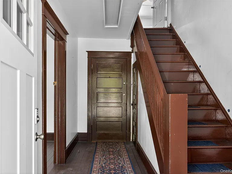 20 Delaware St #B — Photo 5