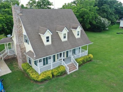 142 Sarah Victoria Dr, Belle Chasse, LA, 70037