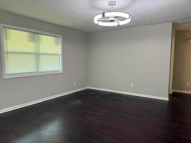 2145 Portsmouth Cir — Photo 3