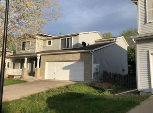 1329 Red Mountain Dr, Longmont, CO 80504