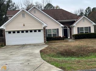 831 McCart Rd, Lawrenceville, GA 30045