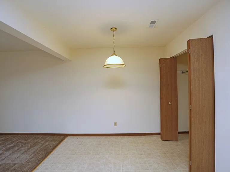Prairie Ridge Apartments — Photo 46