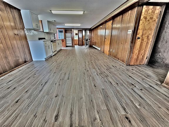 4th image of 21-24 29th Ave #1