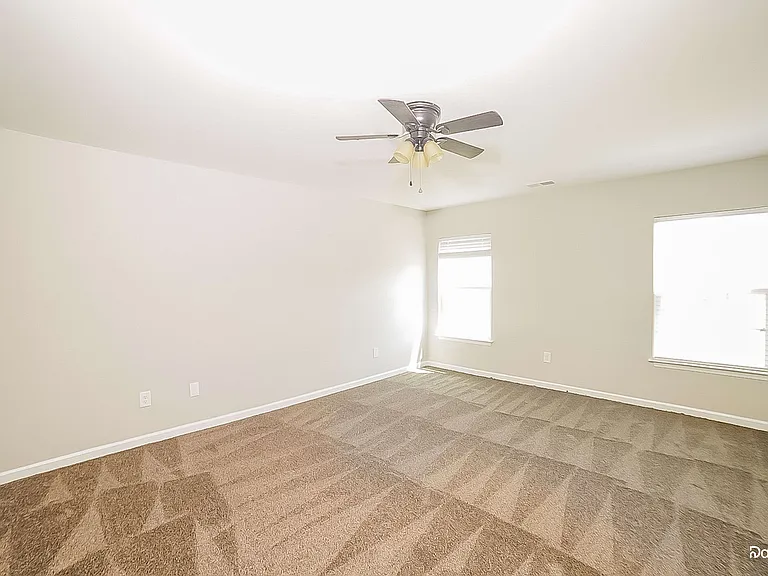 1460 Kilstrom St — Photo 13