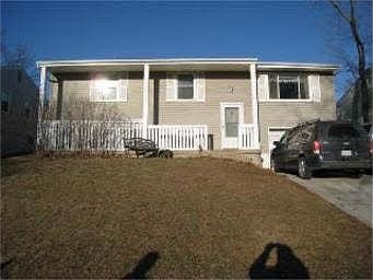 1st image of 60 Florentina St