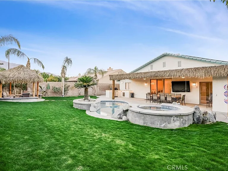 68135 Tachevah Dr — Photo 30