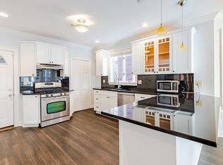 68 Line St #1, Somerville, MA 02143