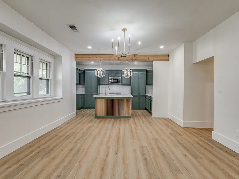 1723 W Park Pl — Photo 28