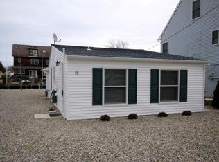 10 Capstan Rd, Waretown, NJ 08758