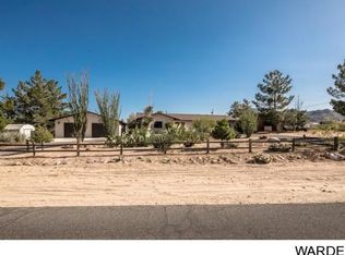 2122 E Cactus Wren Rd, Kingman, AZ 86409