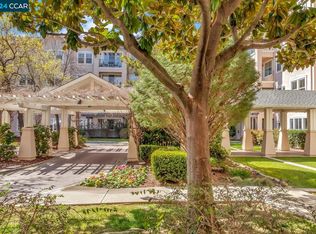 1860 Tice Creek Dr APT 1140, Walnut Creek, CA