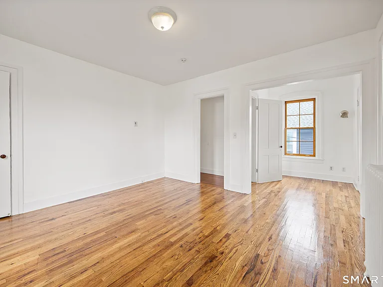 226 Meadow St #2 — Photo 5