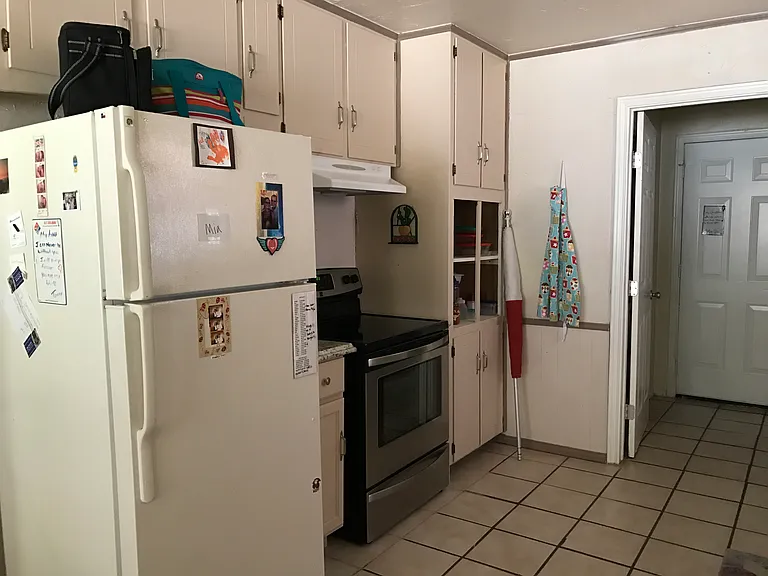 1421 Bryan Dr — Photo 20