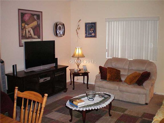2nd image of 1102 Jewel Springs Ln