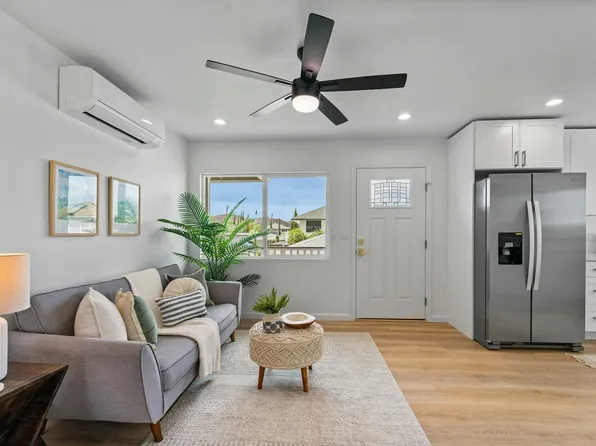 403 Lokelau Pl #2, Kailua, HI 96734