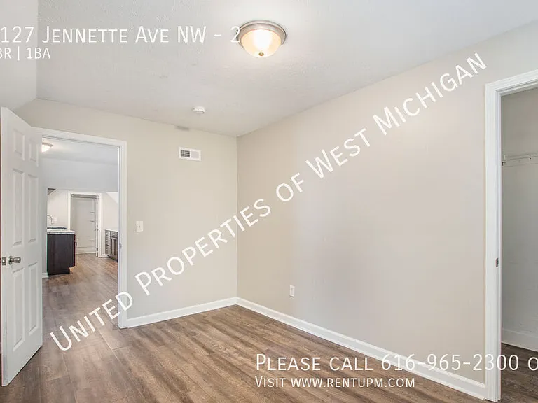 1127 Jennette Ave NW #2 — Photo 4
