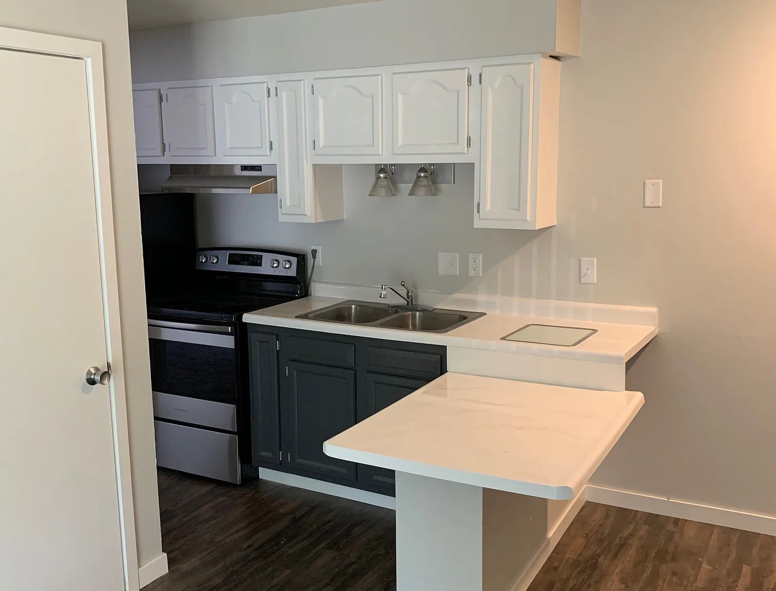 1 bed, $1,248 — Photo 2