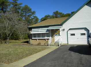 1 Deerfield Dr #A, Whiting, NJ 08759