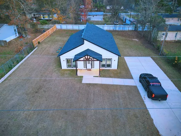 10184 Las Vegas Dr, Tyler, TX 75704