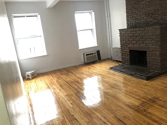 Rented by J M Weber Real Estate Inc | media 48