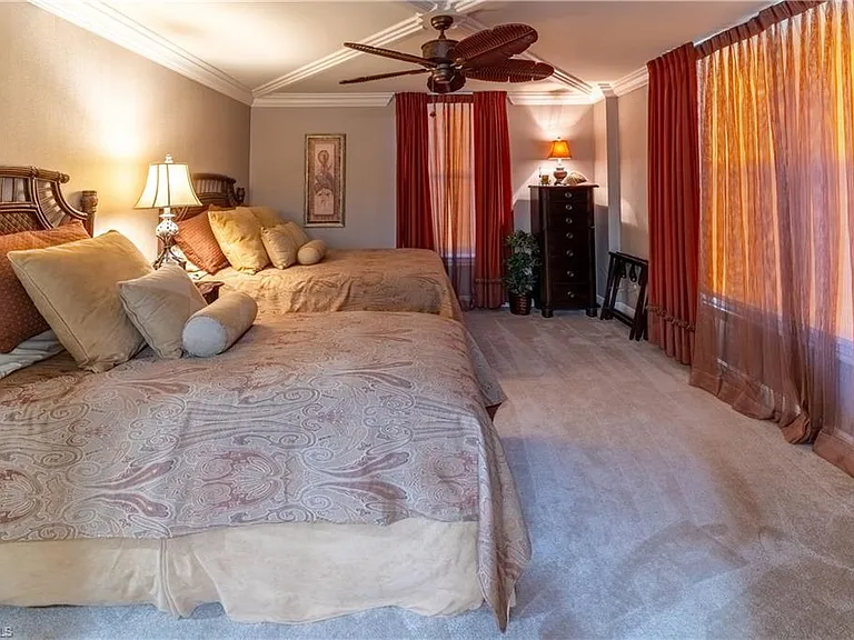 10701 Gulf Shore Dr #1002 — Photo 19