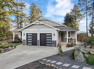 2407 Mountain Heights Dr, Sooke, BC V9Z1M4