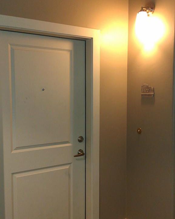 1st image of 945 E Playa Del Norte Dr