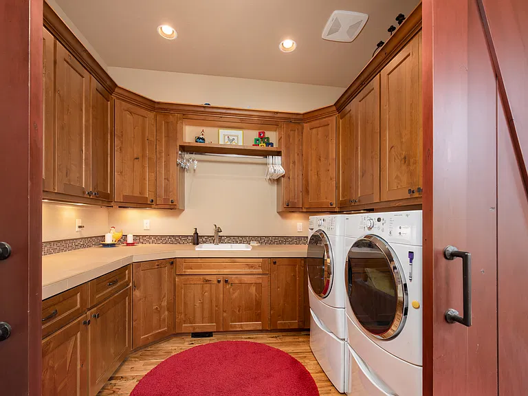 16855 Ponderosa Cascade Dr — Photo 31