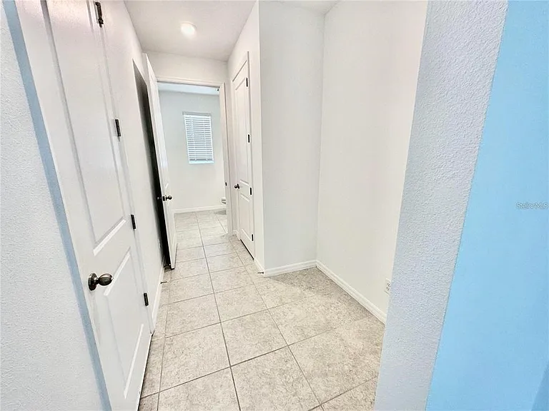 1707 Sanibel Dr — Photo 7
