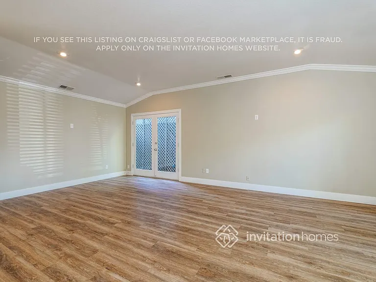 2828 Tiffany West Way — Photo 5