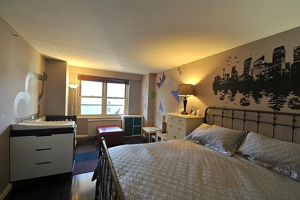 Sold by Real Direct | media 12